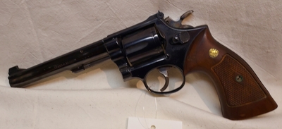 Smith & Wesson 14-3, cal .38 spc, TT=2