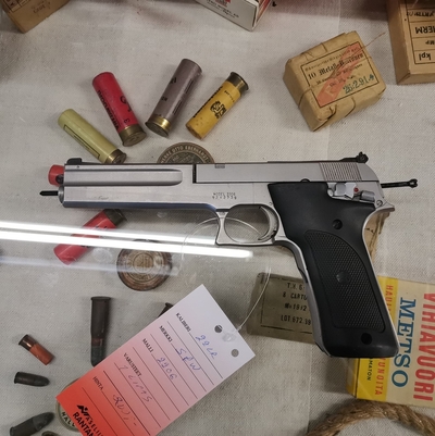 Smith & Wesson 2206, cal. 22LR, TT=3