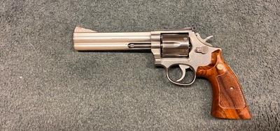 Smitih&Wesson 686