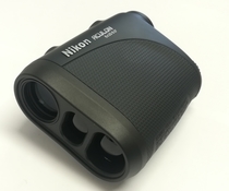 Nikon Aculon AL11 Hunting etäisyysmittari