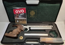 Steyr Evo 10, cal 4,5 mm, paineilma